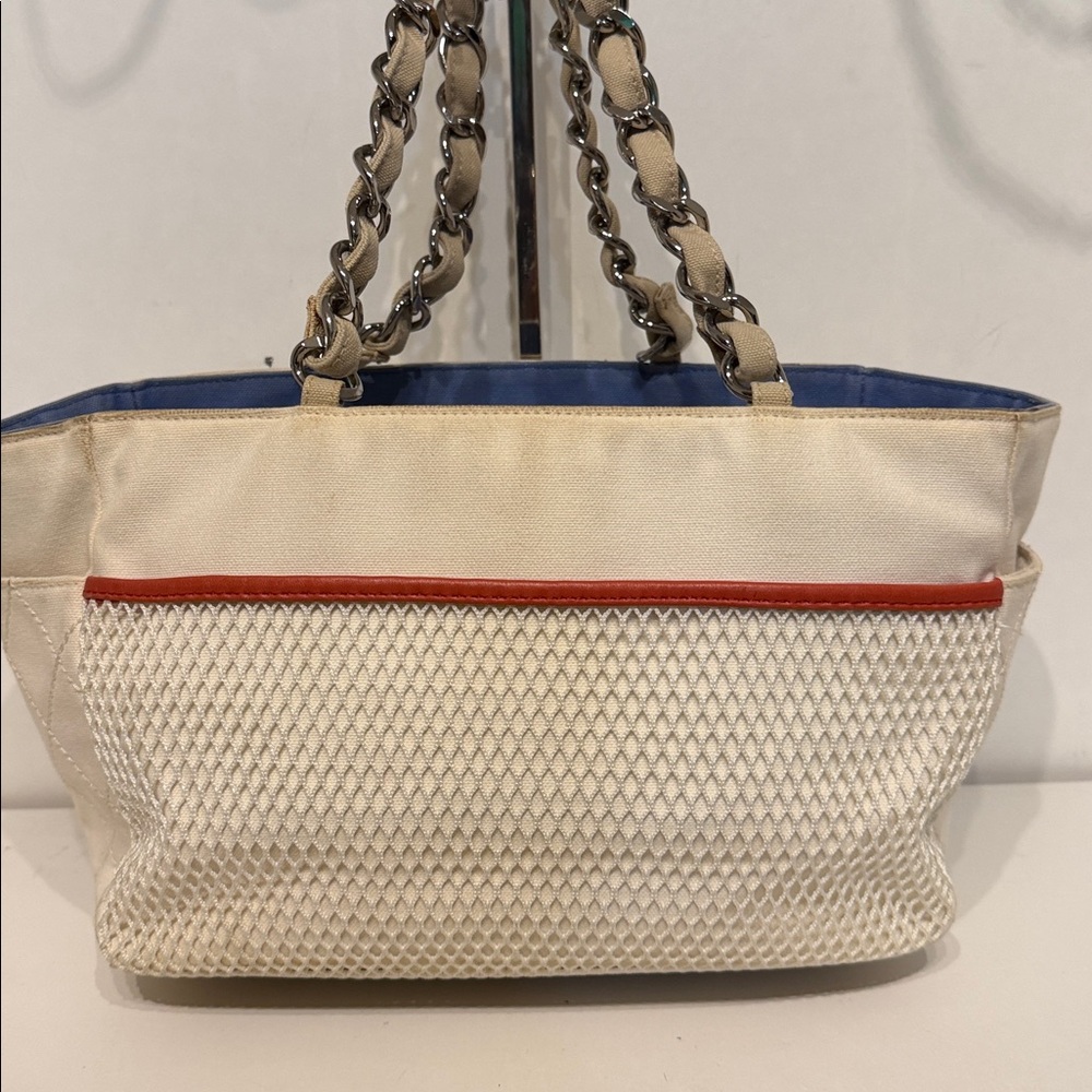 Authentic CHANEL Off-white Canvas CC No.5 Chain Shoulder Tote Bag - Picture 9 of 11